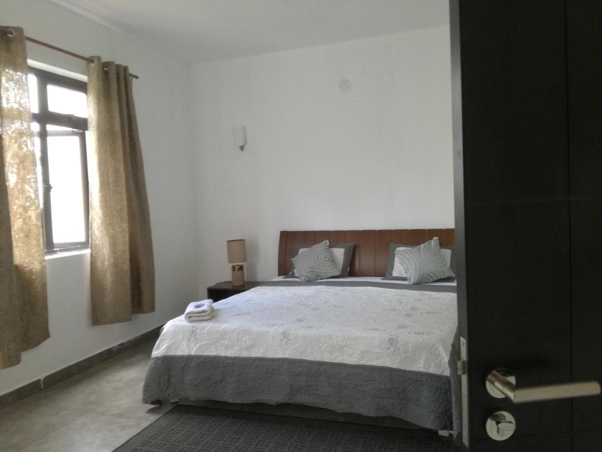 Jkb Villa Pamplemousses Exteriör bild